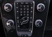Volvo V40 25