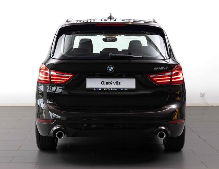BMW Řada 2 4