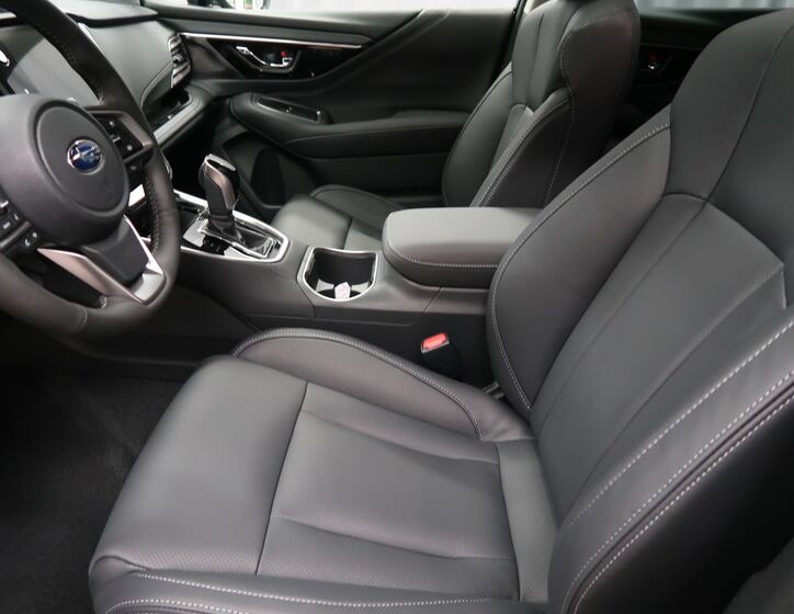 Subaru Outback 6