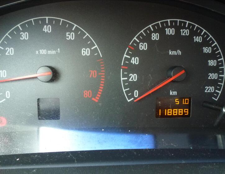 Opel Vectra 32