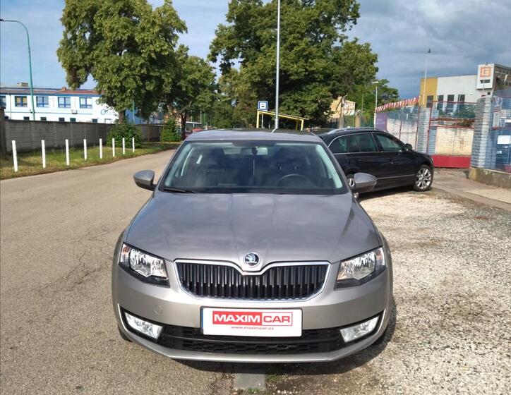 Škoda Octavia 2