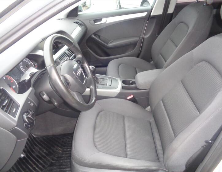Audi A4 14