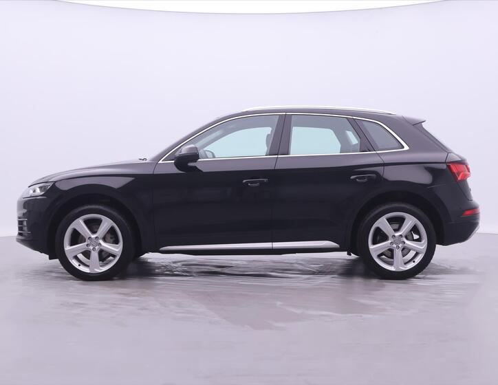 Audi Q5 4