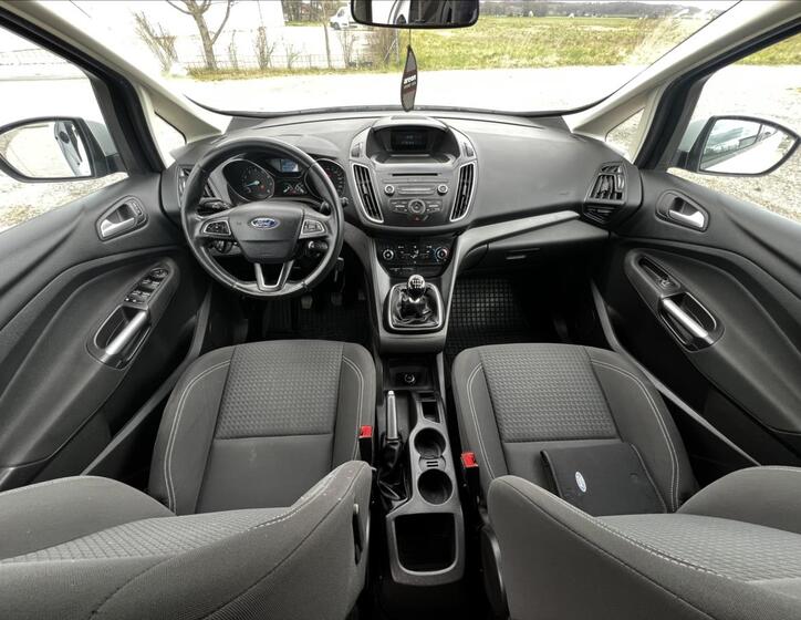 Ford Grand C-MAX 21