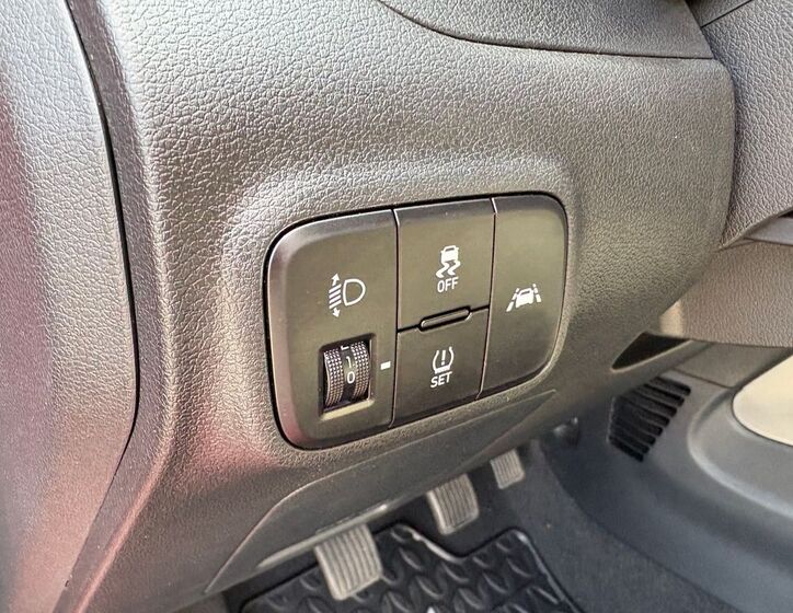 Hyundai i10 19