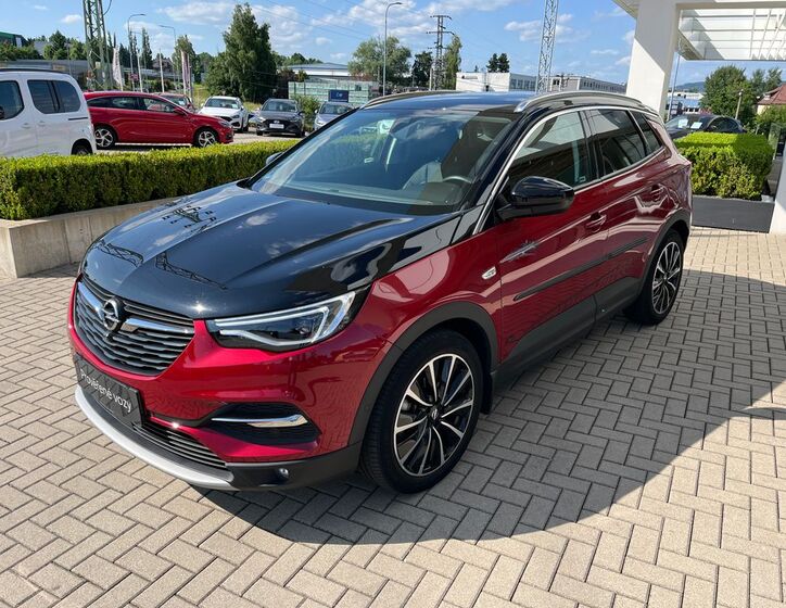 Opel Grandland X 2
