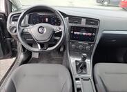 Volkswagen Golf 9