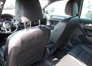 Volkswagen Golf 15
