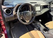Toyota RAV4 8
