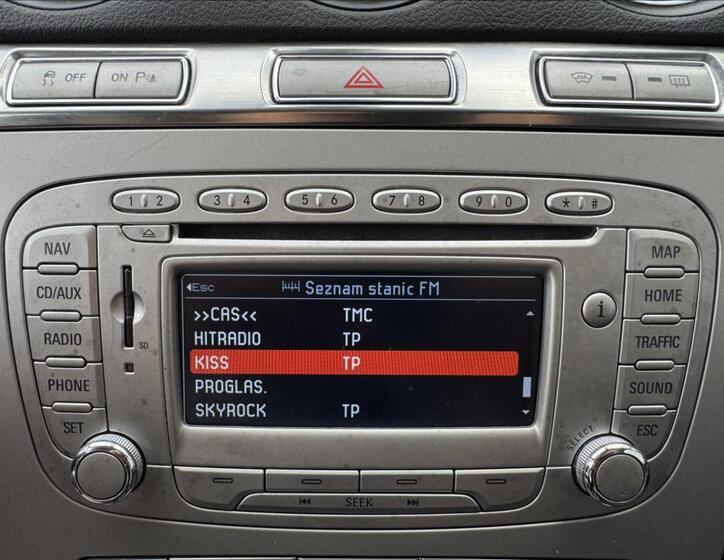 Ford Galaxy 43