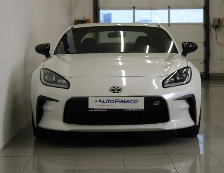Toyota GR86 2