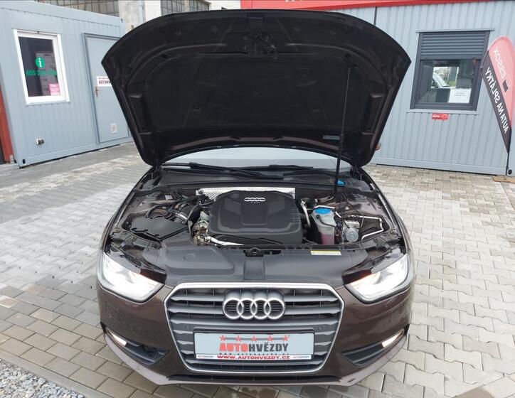 Audi A4 54