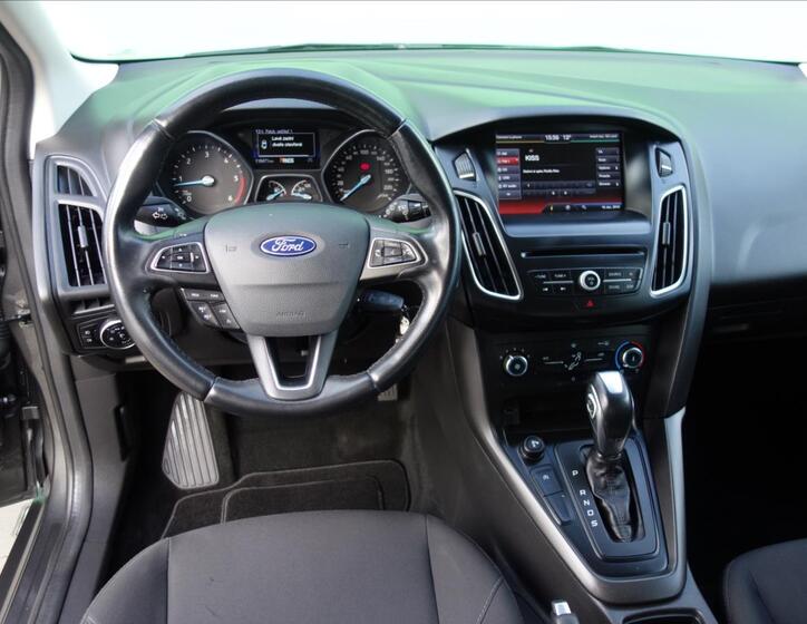 Ford Focus 16
