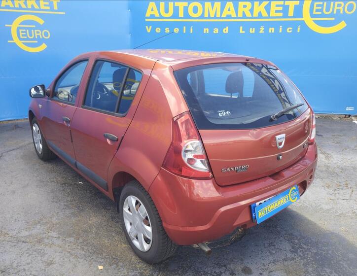 Dacia Sandero 6