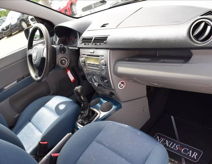 Mazda 2 20