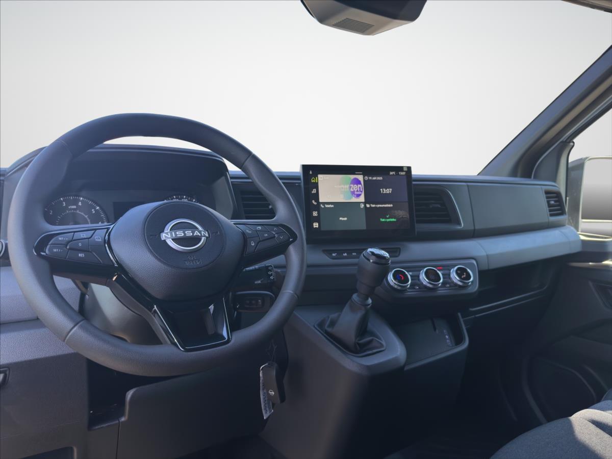 Nissan Interstar