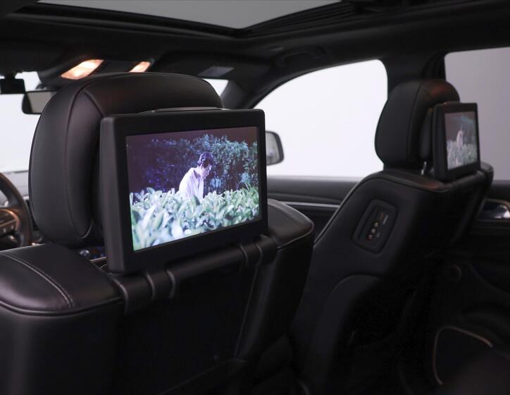 Jeep Grand Cherokee 34