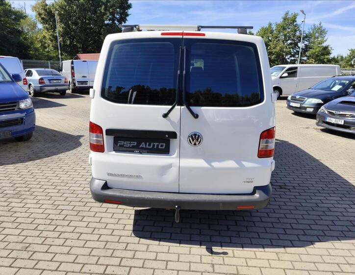Volkswagen Transporter 9