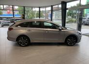 Hyundai i30 4