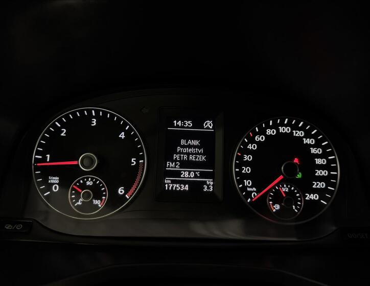 Volkswagen Caddy 18