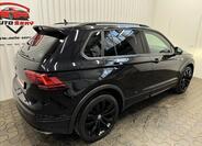 Volkswagen Tiguan 8