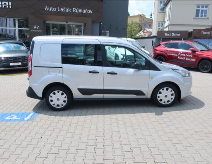 Ford Transit Connect 8