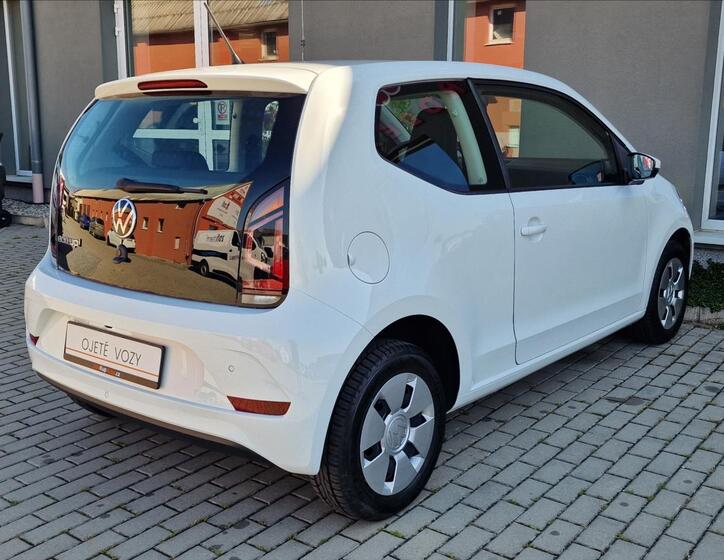Volkswagen up! 10