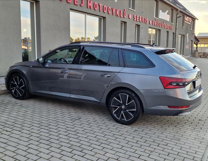 Škoda Superb 7