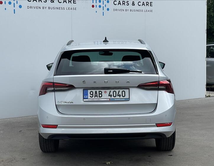 Škoda Octavia 23