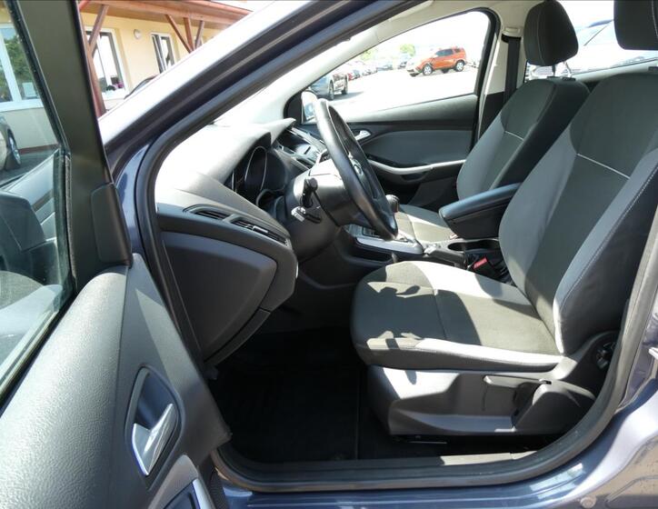 Ford Focus 19