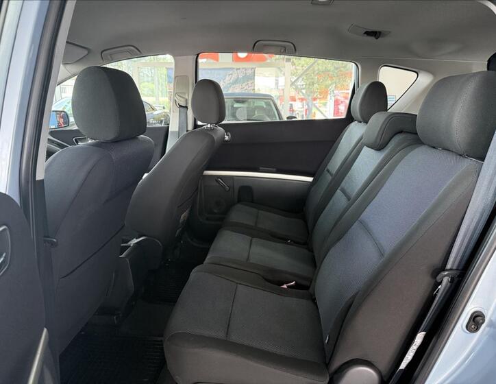 Toyota Corolla Verso 17