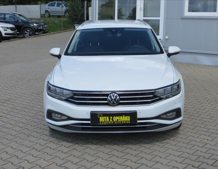 Volkswagen Passat 2