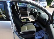 Daihatsu Sirion 12