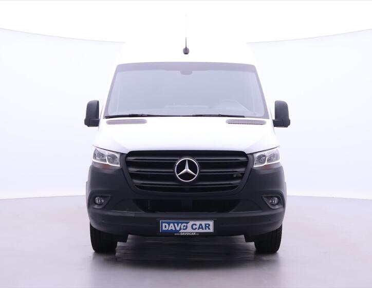 Mercedes-Benz Sprinter 2