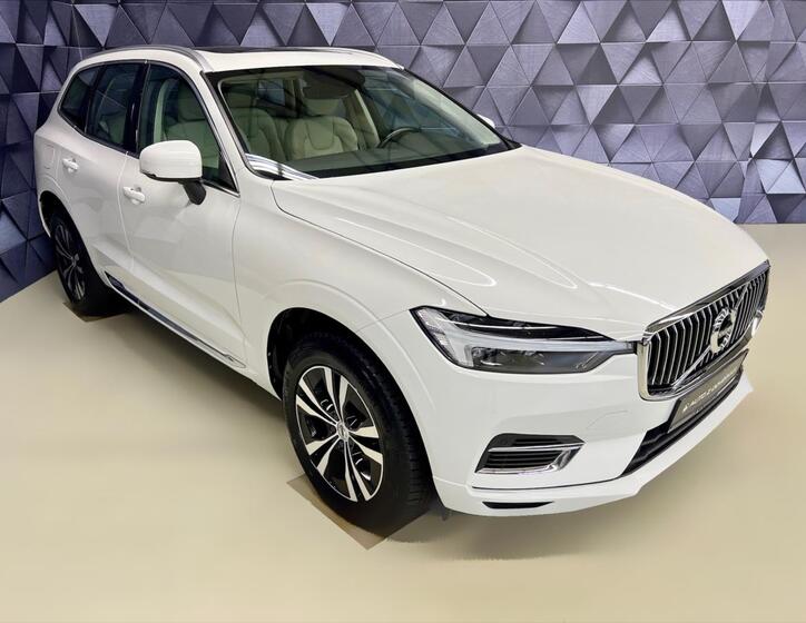 Volvo XC60 4