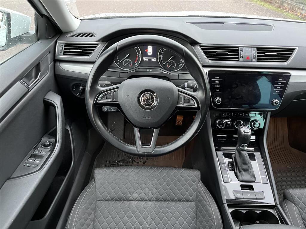 Škoda Superb 13