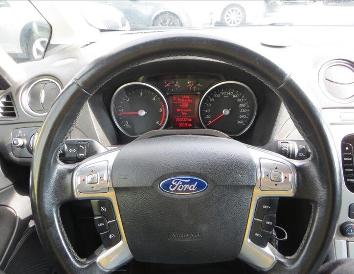Ford Galaxy 20