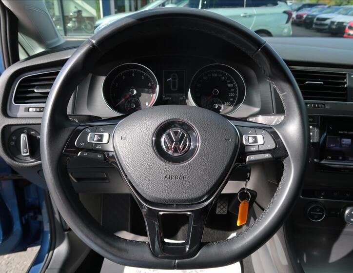 Volkswagen Golf 18
