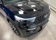 Ford Explorer 19