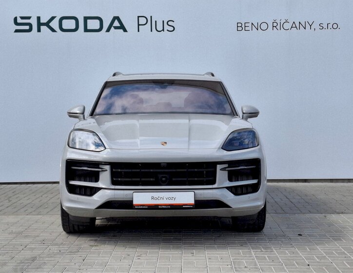 Porsche Cayenne 4