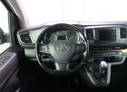 Toyota ProAce 18