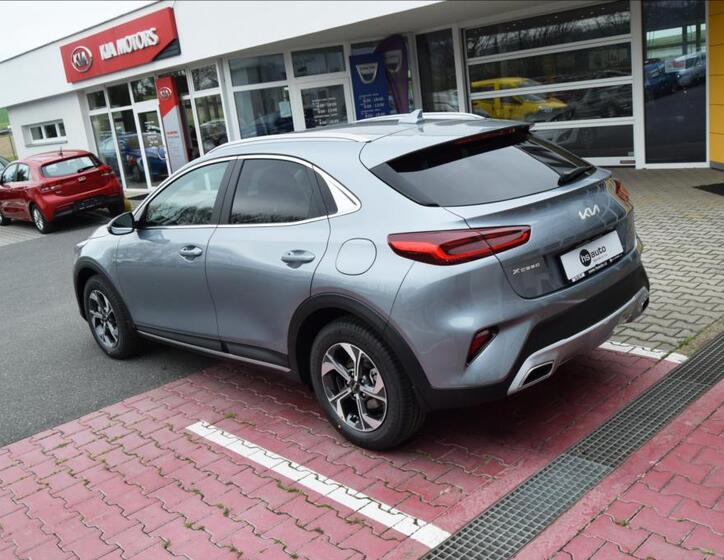 KIA XCeed 12