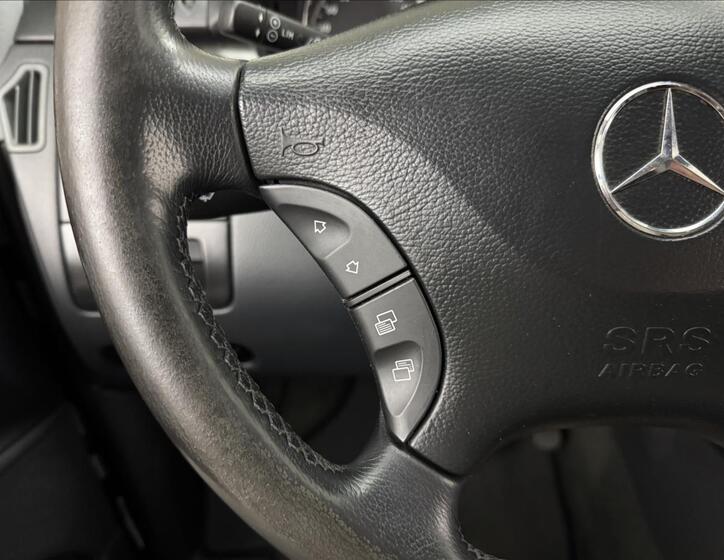 Mercedes-Benz Viano 10