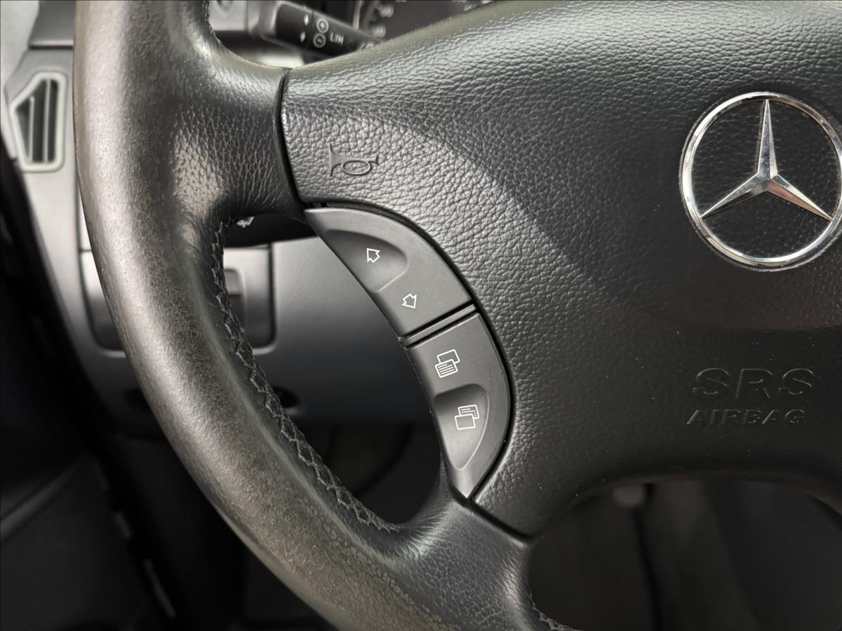 Mercedes-Benz Viano