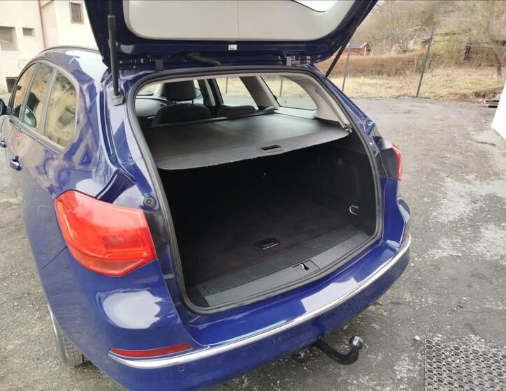 Opel Astra 12