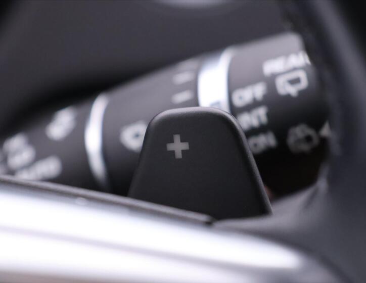 Land Rover Discovery Sport 22