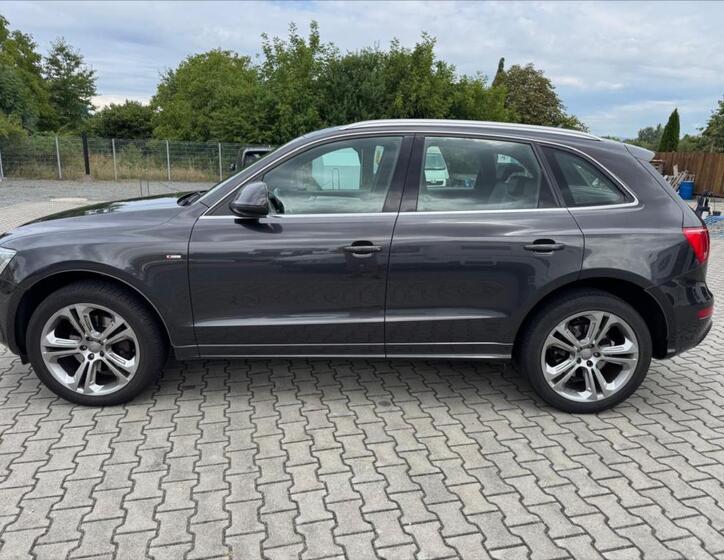 Audi Q5 6
