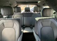 Land Rover Defender 17