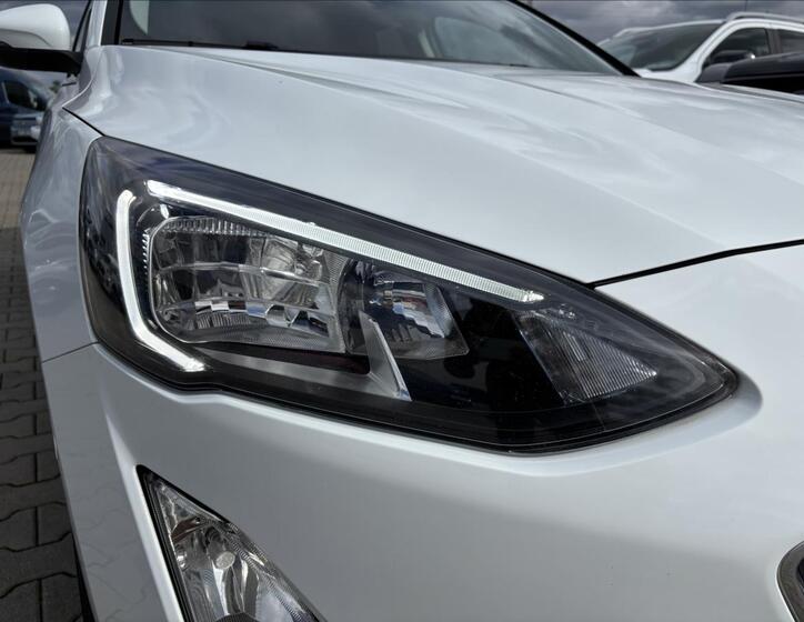 Ford Focus 9