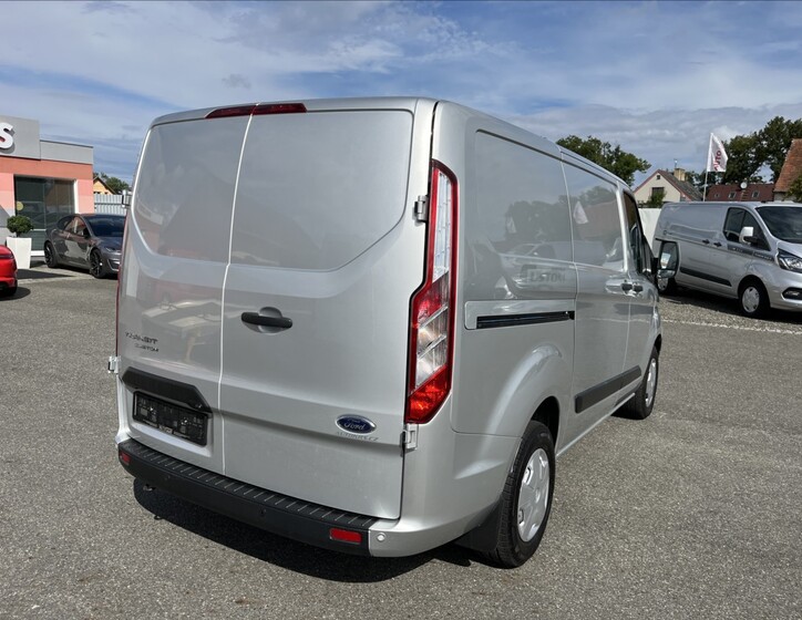 Ford Transit Custom 5